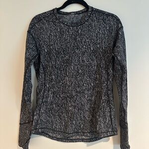 Lululemon Athletica Black and Gray Long Sleeve Tee